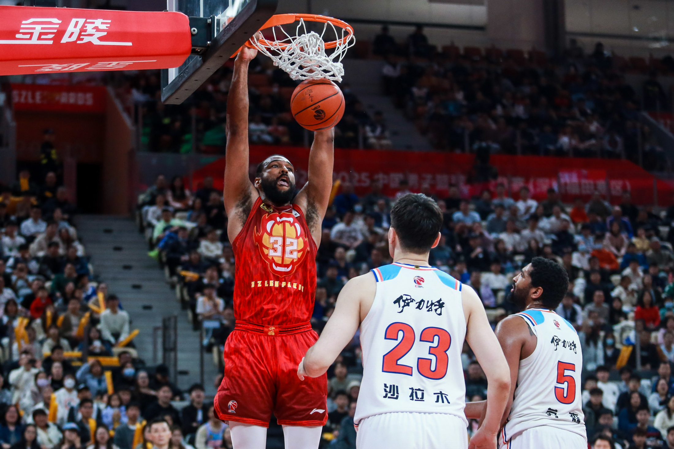 包含新疆广汇发布备战花絮，关键时刻强势反弹，德国杯任务艰巨，团队化学反应显著的词条