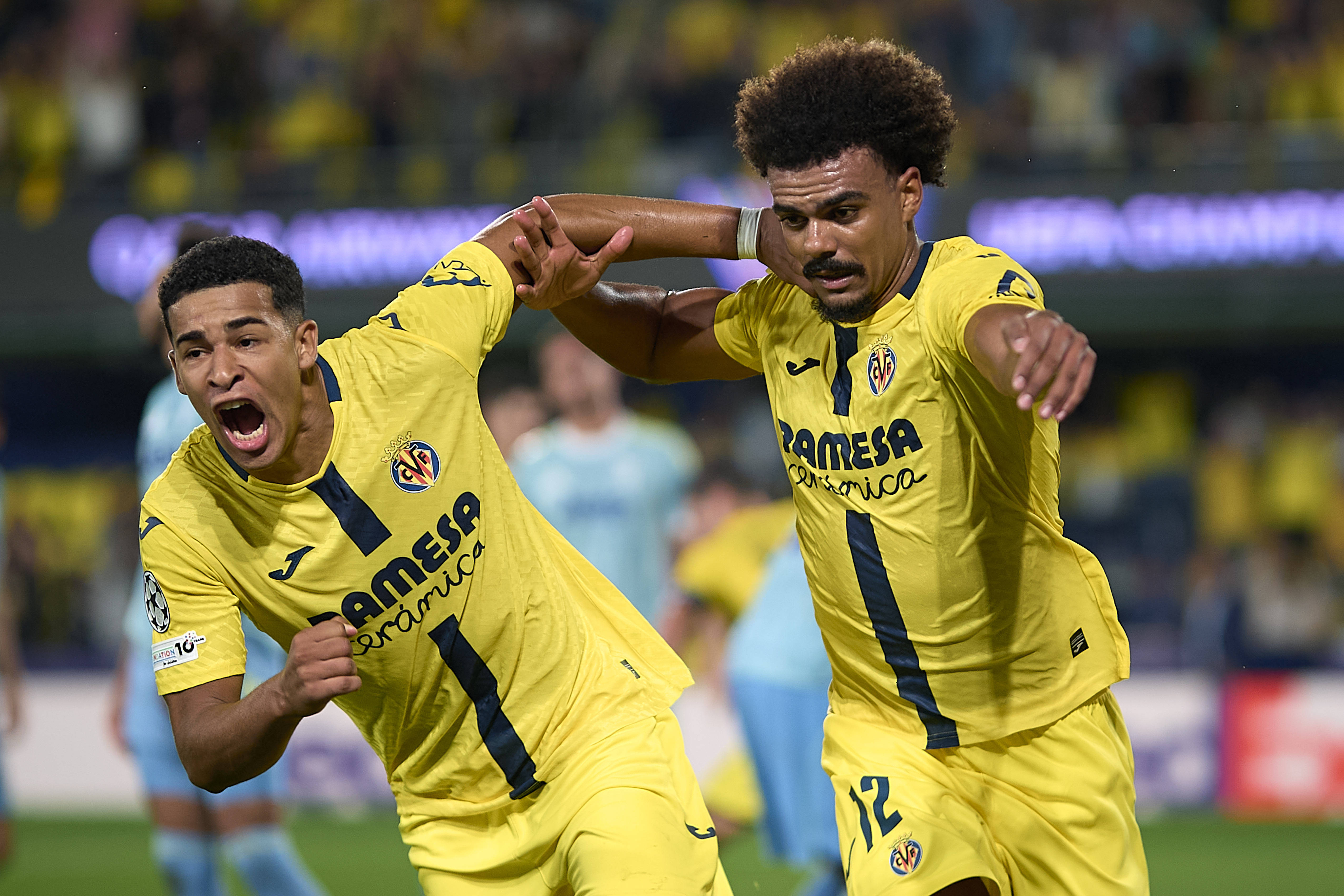 比利亚雷亚尔发布备战花絮，国际比赛日刷新队史纪录，法甲任务艰巨，身体对抗强度拉满 