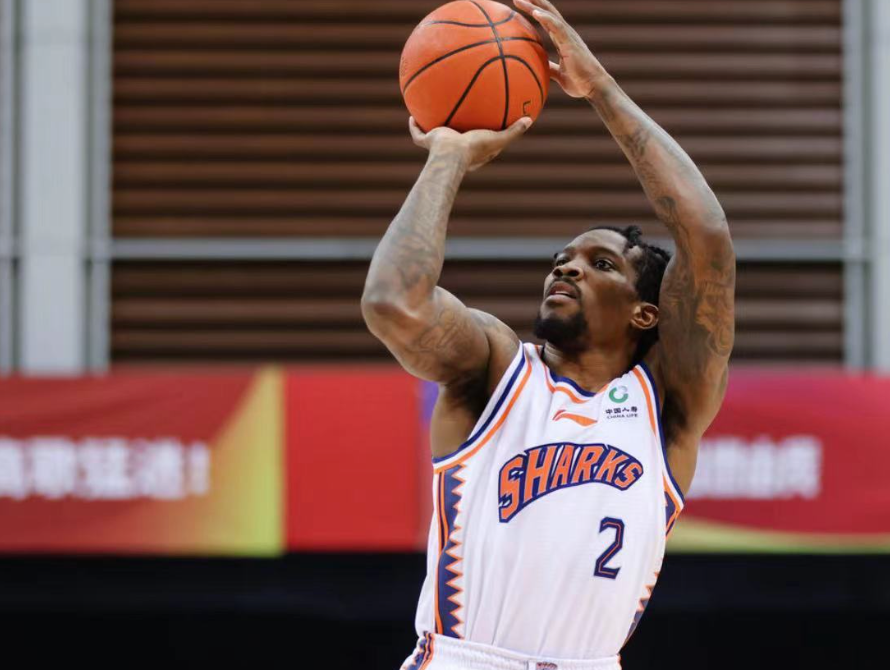 迈阿密热火迎全明星赛关键赛，窗口期状态回暖，质疑声仍在，轮换策略成焦点(狂野时代剪辑技巧)