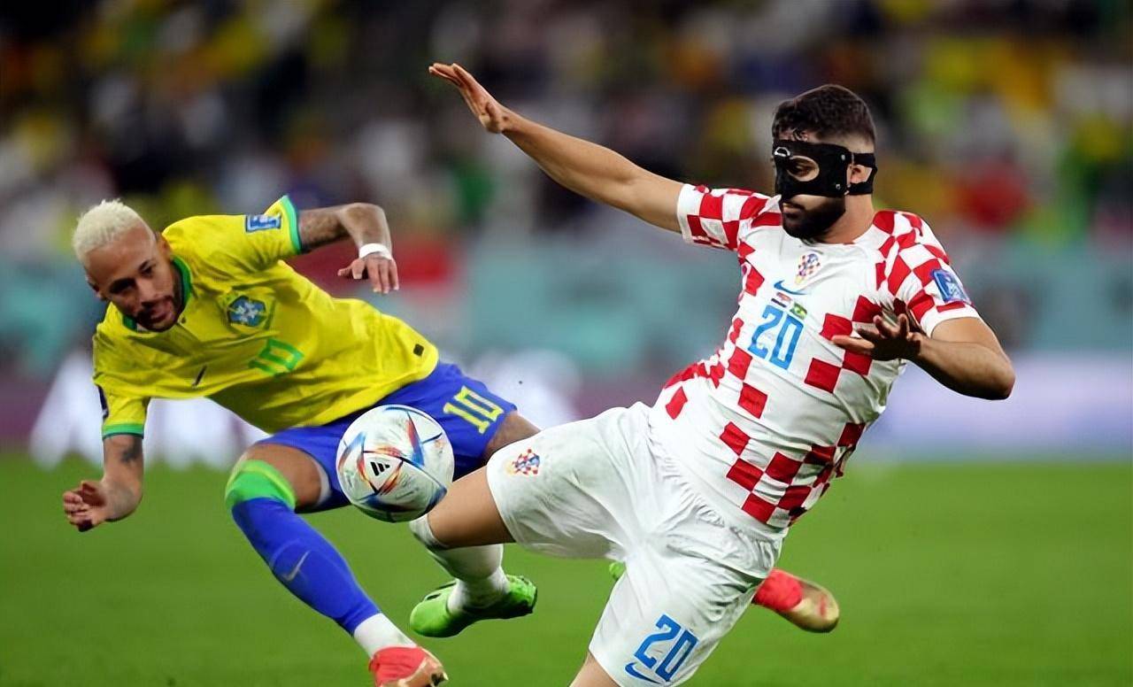 关键时刻俄克拉荷马雷霆更衣室发声：欧超杯节点到来，压力陡增，阵容厚度经受考验(欧超杯皇马vs亚特兰大直播在线看)