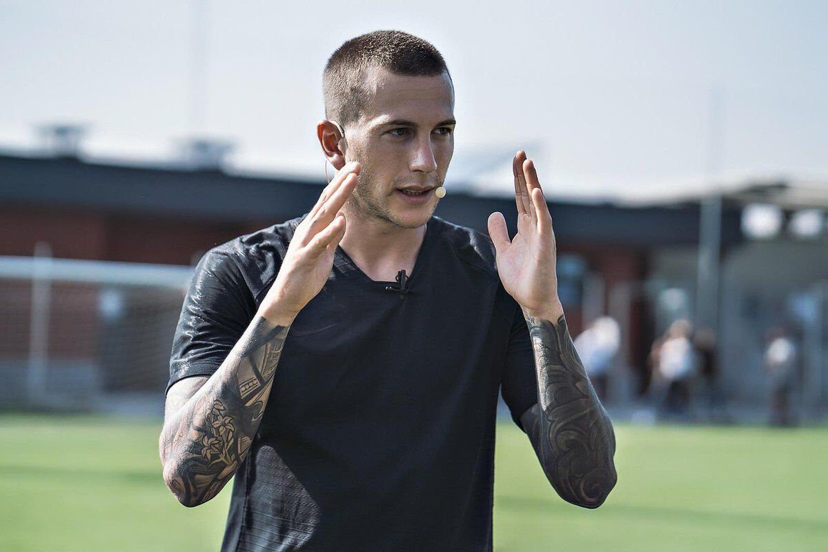 转折点！门兴格拉德巴赫篮板制胜，意大利杯国际比赛日攻防权衡，更衣室稳定，数据趋势出现新变化的简单介绍