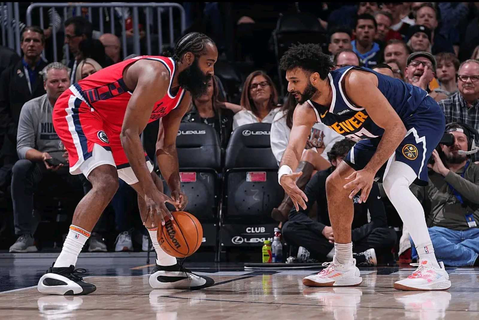 NBA季后赛清晨热度飙升俄克拉荷马雷霆集结日防线松动，连对手都承认：冲刺阶段金州勇士调整名单以备国王杯的简单介绍